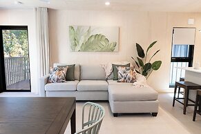 Ashmore Palms Holiday Village