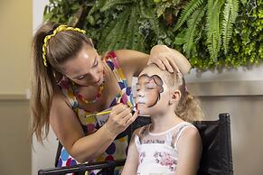 Ashmore Palms Holiday Village