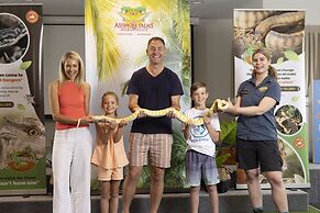 Ashmore Palms Holiday Village