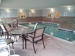 Holiday Inn Express Hotel & Suites Albert Lea - I-35 by IHG