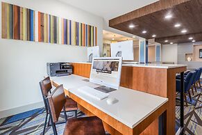 Holiday Inn Express Hotel & Suites Albert Lea - I-35 by IHG