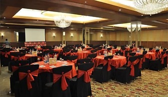 Savoy Suites Manesar