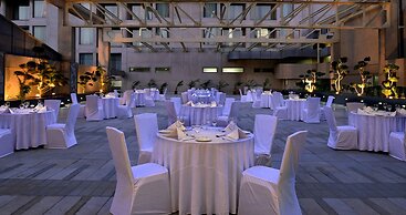 Savoy Suites Manesar