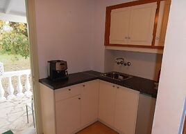 Elli Beach Apartments and Studios