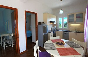 Elli Beach Apartments and Studios