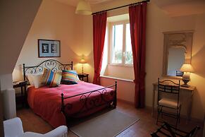 Casale di Tormaggiore Villa and Country Suites