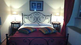 Casale di Tormaggiore Villa and Country Suites