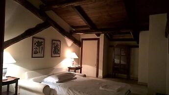 Casale di Tormaggiore Villa and Country Suites