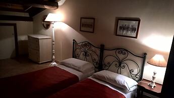 Casale di Tormaggiore Villa and Country Suites