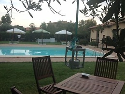 Casale di Tormaggiore Villa and Country Suites