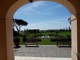 Casale di Tormaggiore Villa and Country Suites