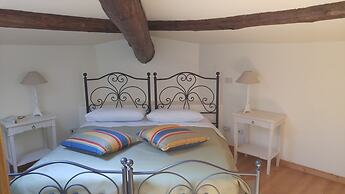 Casale di Tormaggiore Villa and Country Suites