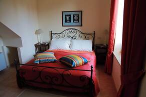 Casale di Tormaggiore Villa and Country Suites