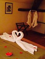 Casale di Tormaggiore Villa and Country Suites