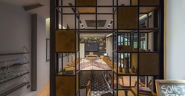 The Purl Boutique Hotel