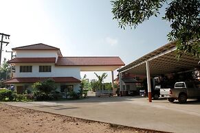 Armonia Village Resort and Spa