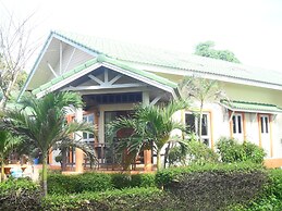 Lanta Palm Beach Resort