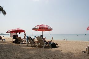 Lanta Palm Beach Resort