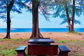 Lanta Palm Beach Resort