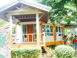 Lanta Palm Beach Resort