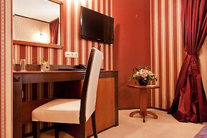 Best Western Plus Bristol Hotel