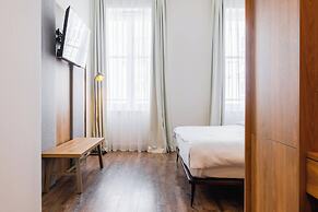 FortyPlusOne Hotel