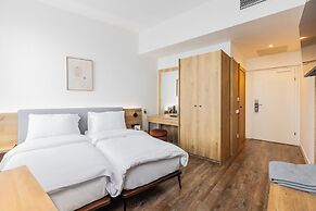 FortyPlusOne Hotel