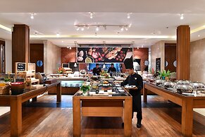 Holiday Inn Resort Phuket Surin Beach by IHG