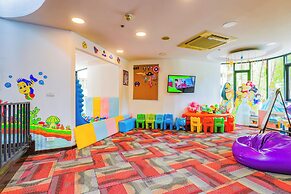 Holiday Inn Resort Phuket Surin Beach by IHG