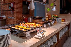 Holiday Inn Resort Phuket Surin Beach by IHG