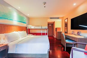 Holiday Inn Resort Phuket Surin Beach by IHG
