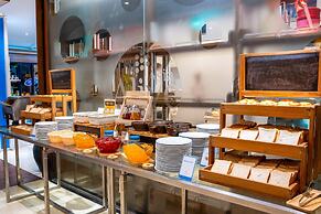 Holiday Inn Resort Phuket Surin Beach by IHG