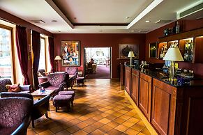 Regina Hotel