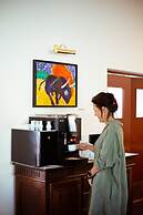 Regina Hotel