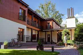 Regina Hotel
