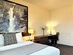 High Point Inn & Suites Peace River