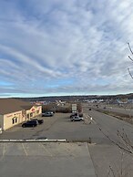 High Point Inn & Suites Peace River