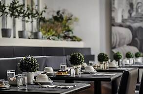 Eurostars Asta Regia