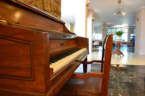 Alexandros Hotel -  All Inclusive