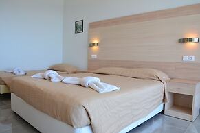 Alexandros Hotel -  All Inclusive