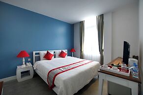 Frangipani Royal Palace Hotel