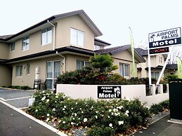 Airport Palms Motel