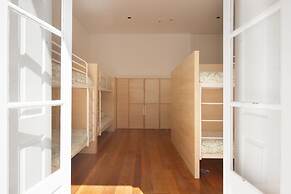 Porto Lounge Hostel & Guesthouse