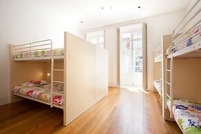 Porto Lounge Hostel & Guesthouse