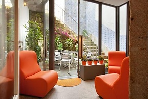 Porto Lounge Hostel & Guesthouse