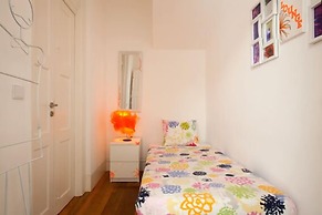 Porto Lounge Hostel & Guesthouse