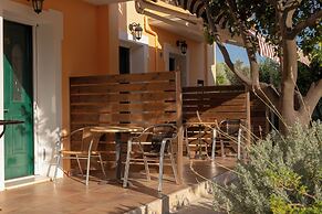 Villa Vita Holidays Apartments, Studios and Maisonettes