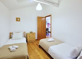 Aparthotel Oporto Entreparedes