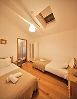 Aparthotel Oporto Entreparedes