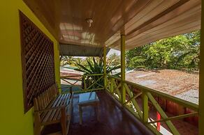 Hotel El Icaco Tortuguero